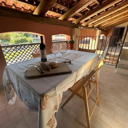 Apartment Casa Il Cuore Delle Langhe By World *