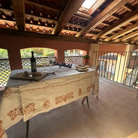Apartment Casa Il Cuore Delle Langhe By World
